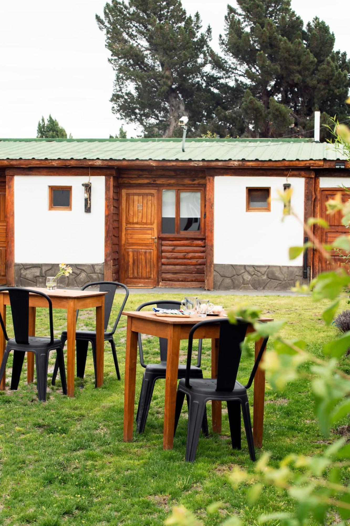 Oliva Hosteria Y Apart El Calafate Exteriér fotografie