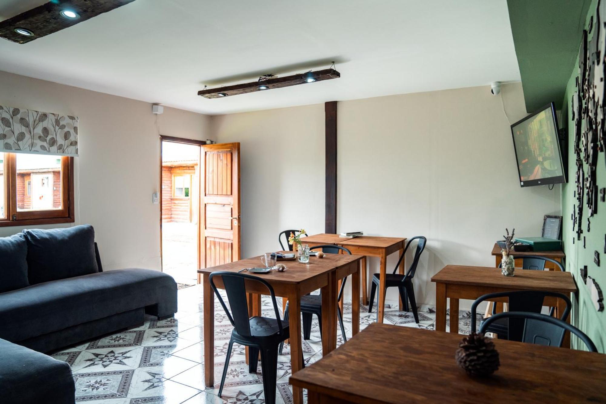 Oliva Hosteria Y Apart El Calafate Exteriér fotografie